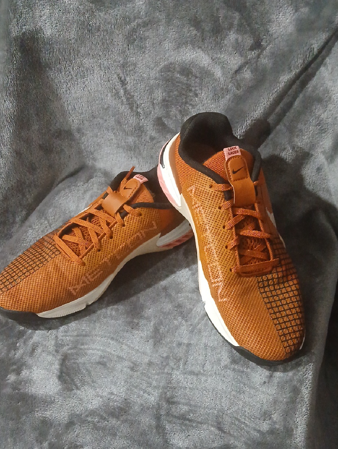 Womensrust Orange Performance Knit Sneakers Metcon 8